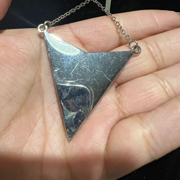 JILZARAH LONG NECKLACE  - Picture 3 of 4